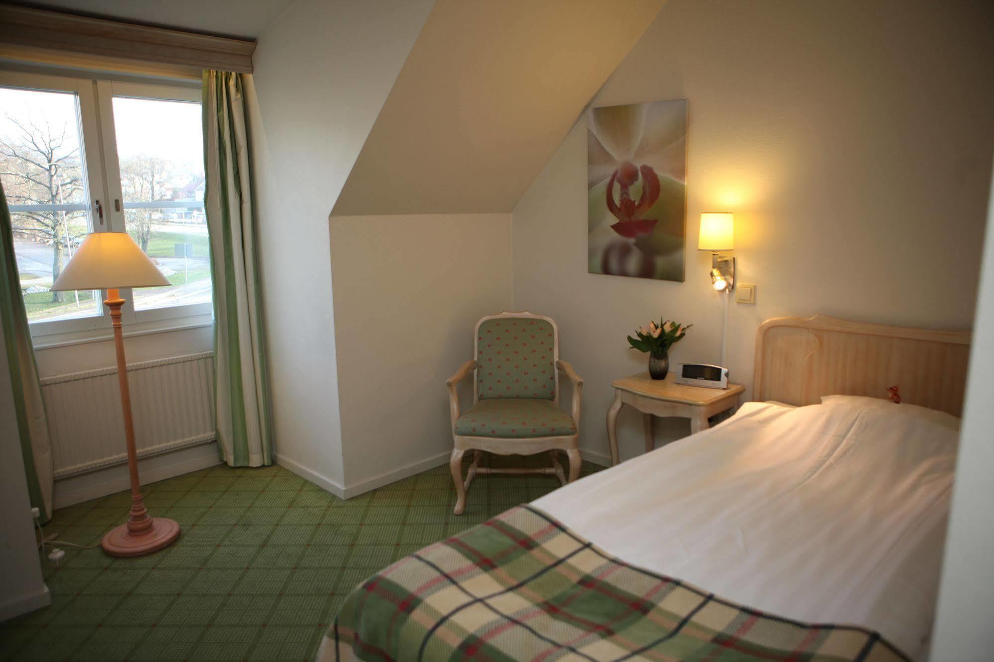 Hotel Moelndals Bro Εξωτερικό φωτογραφία
