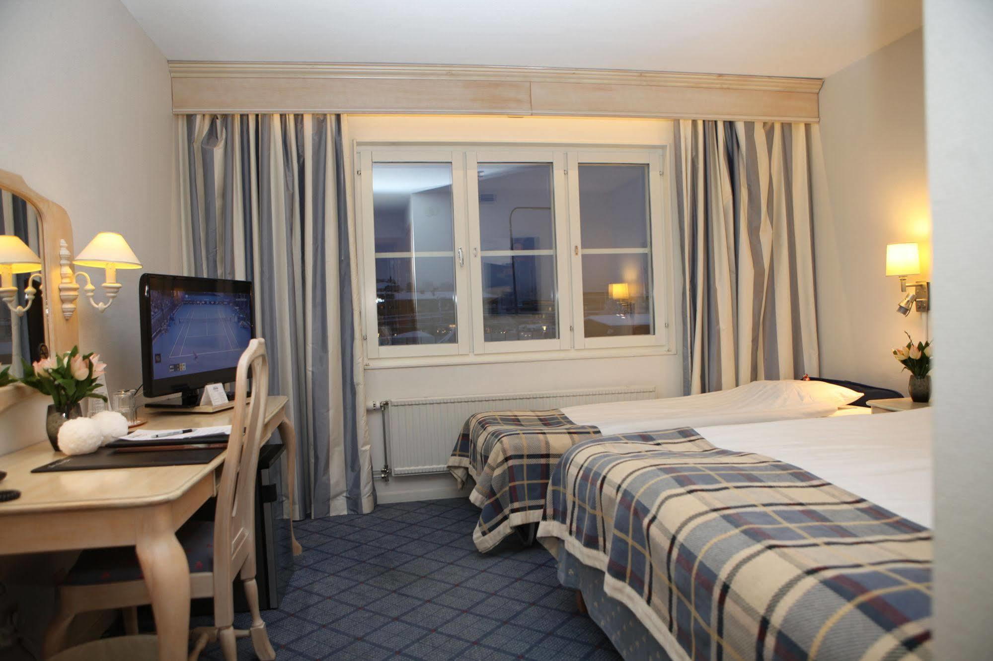 Hotel Moelndals Bro Εξωτερικό φωτογραφία
